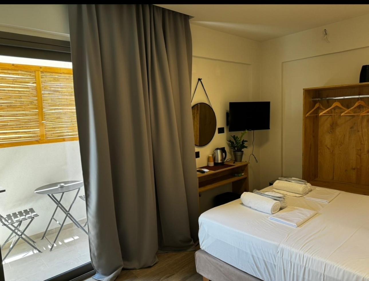 Lunar Hotel Chersonissos Buitenkant foto